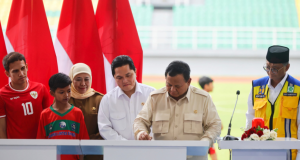 Presiden Prabowo Resmikan 17 Stadion Usai Renovasi, Dukung Kemajuan Sepak Bola Nasional